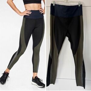 Athleta Colorblock 7/8 Leggings Blue Black Green